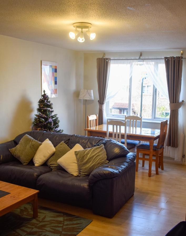 Sw19 - Quiet Split-Level 2-Bedroom Maisonette With Garden London Exterior foto